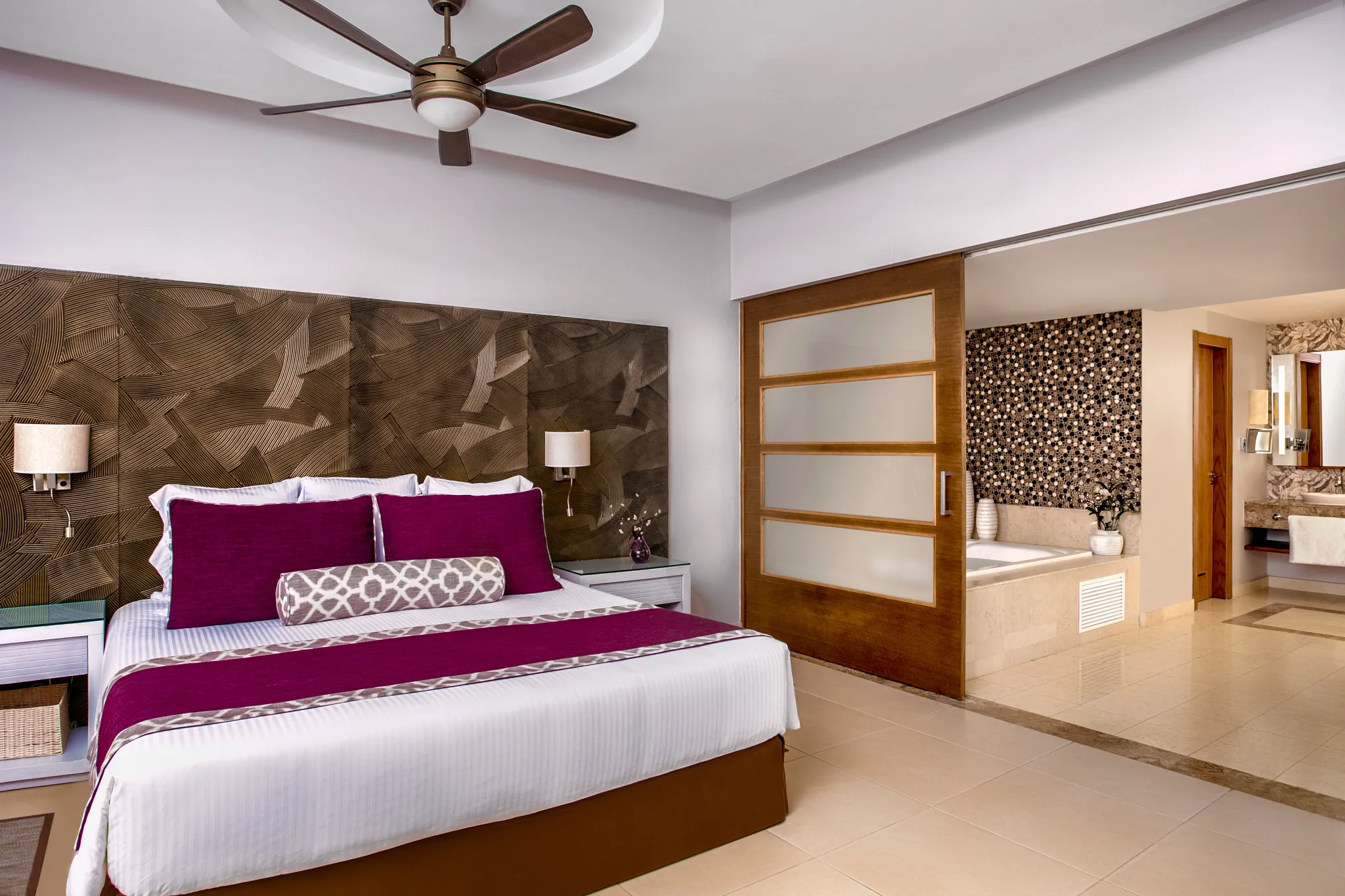 Preferred Club Master Suite Ocean Front Dreams Royal Beach