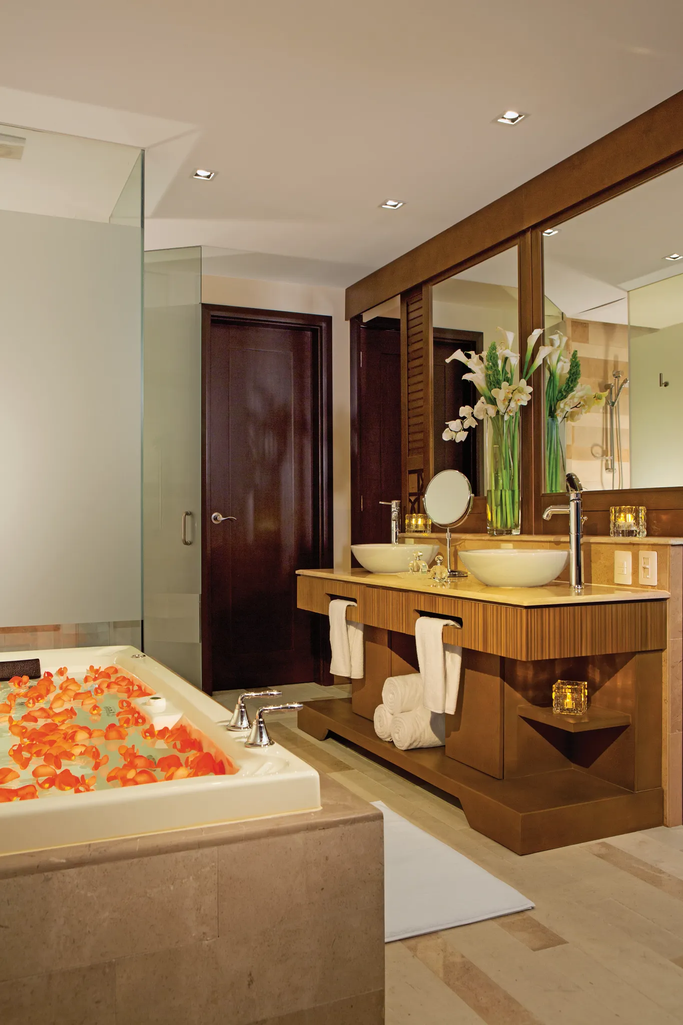 Preferred Club Junior Suite Garden View bathroom — Dreams Vallarta Bay