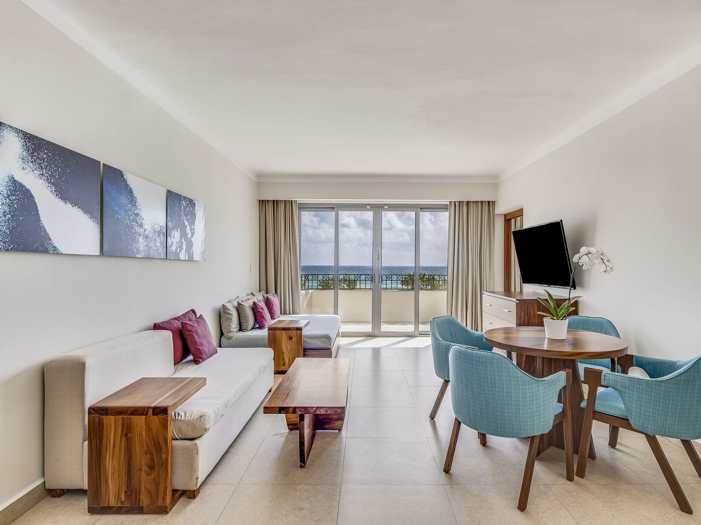2 Bedroom Master Suite