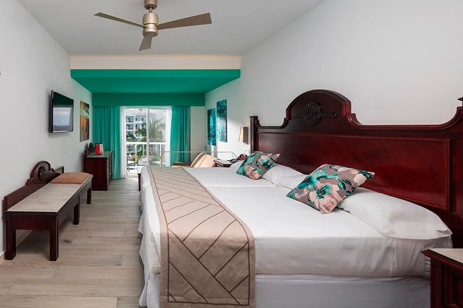 Jr. Suite with garden view — Hotel Riu Ocho Rios