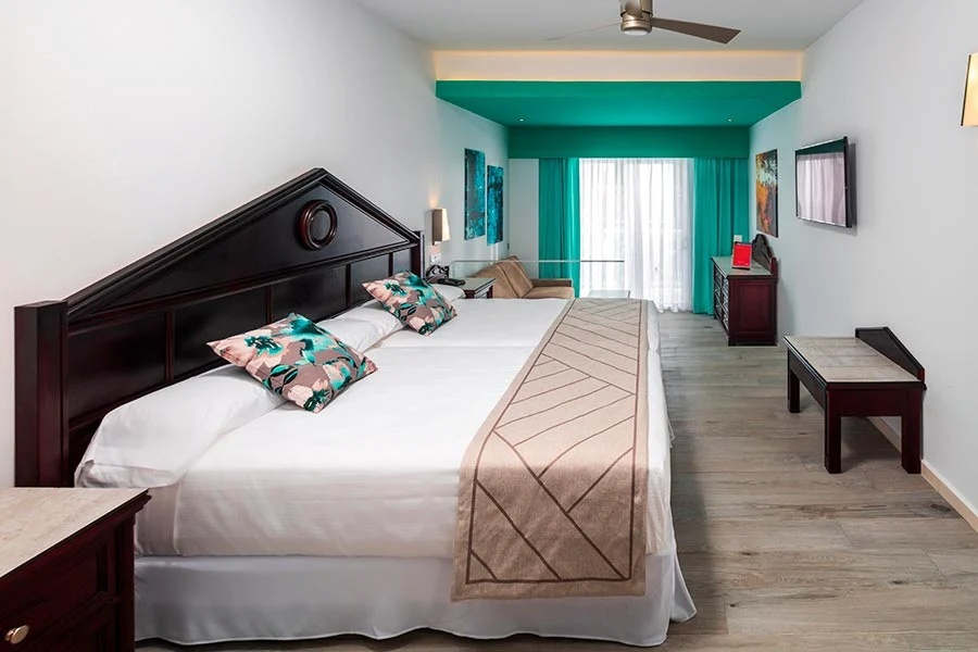 Jr. Suite with sea view — Hotel Riu Ocho Rios