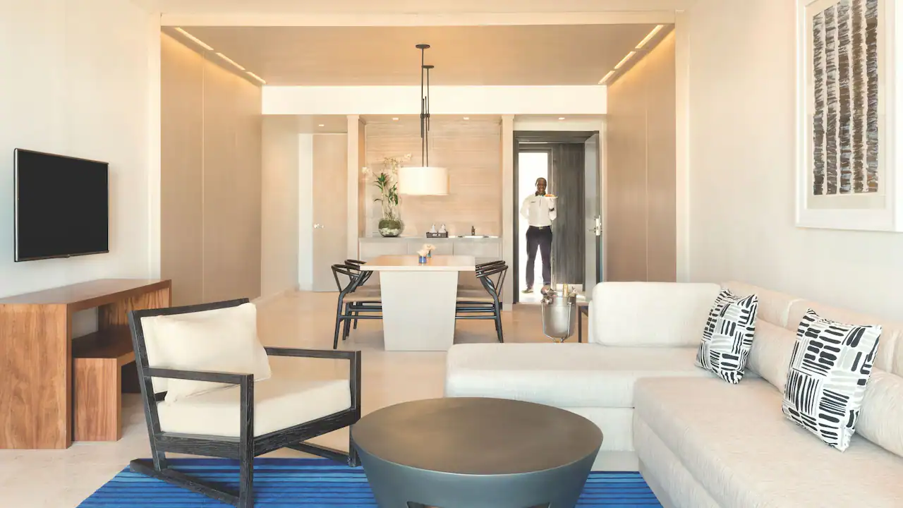 Oceanfront Grand Butler Suite living area
