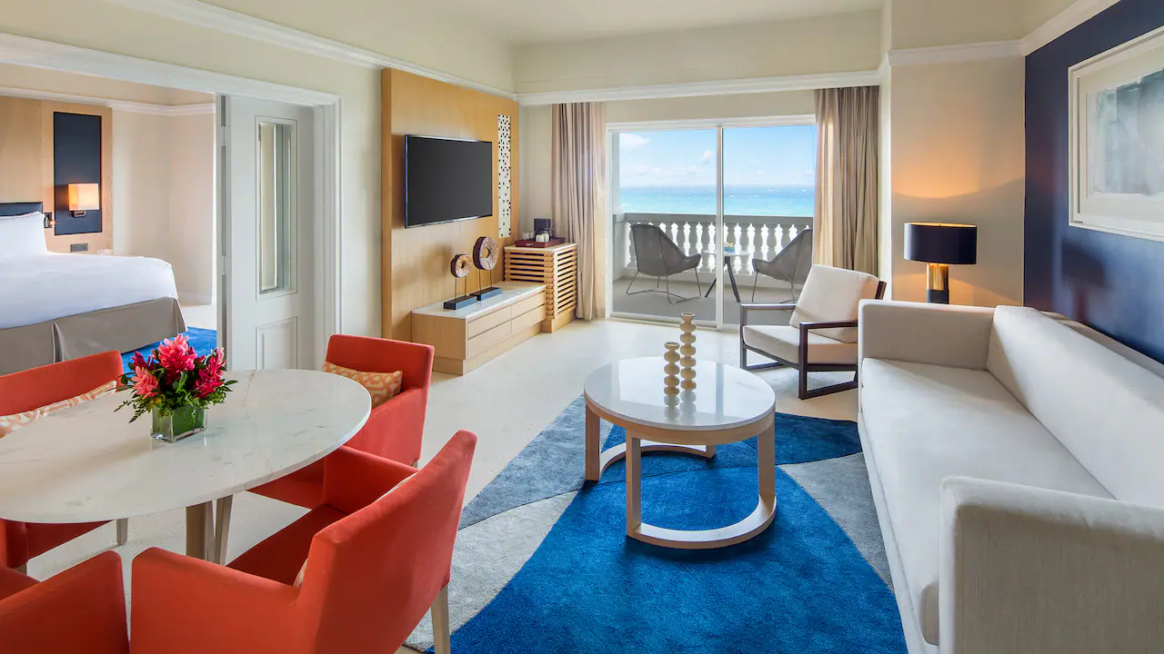 One-Bedroom Oceanfront Butler Suite living area