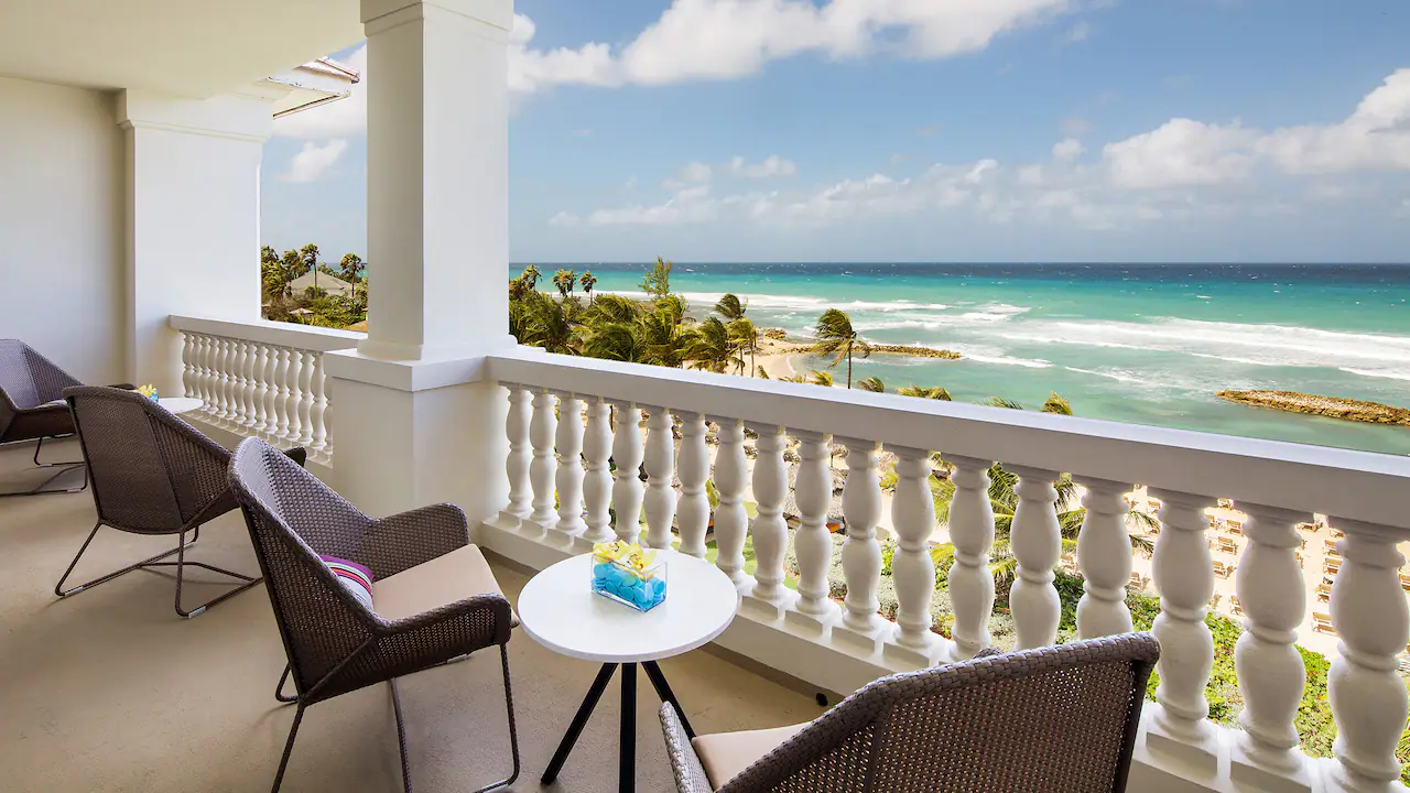One-Bedroom Oceanfront Butler Suite terrace