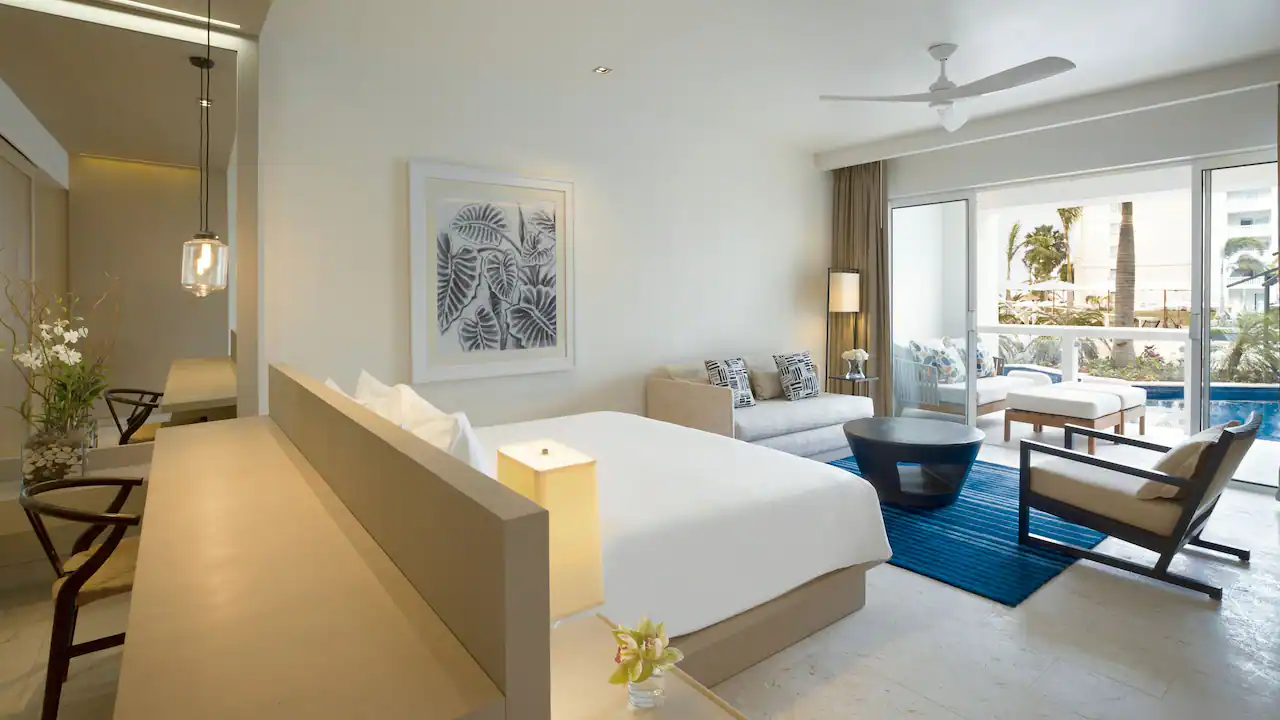 Hyatt Zilara Rose Hall Swim-Up Junior Suite King