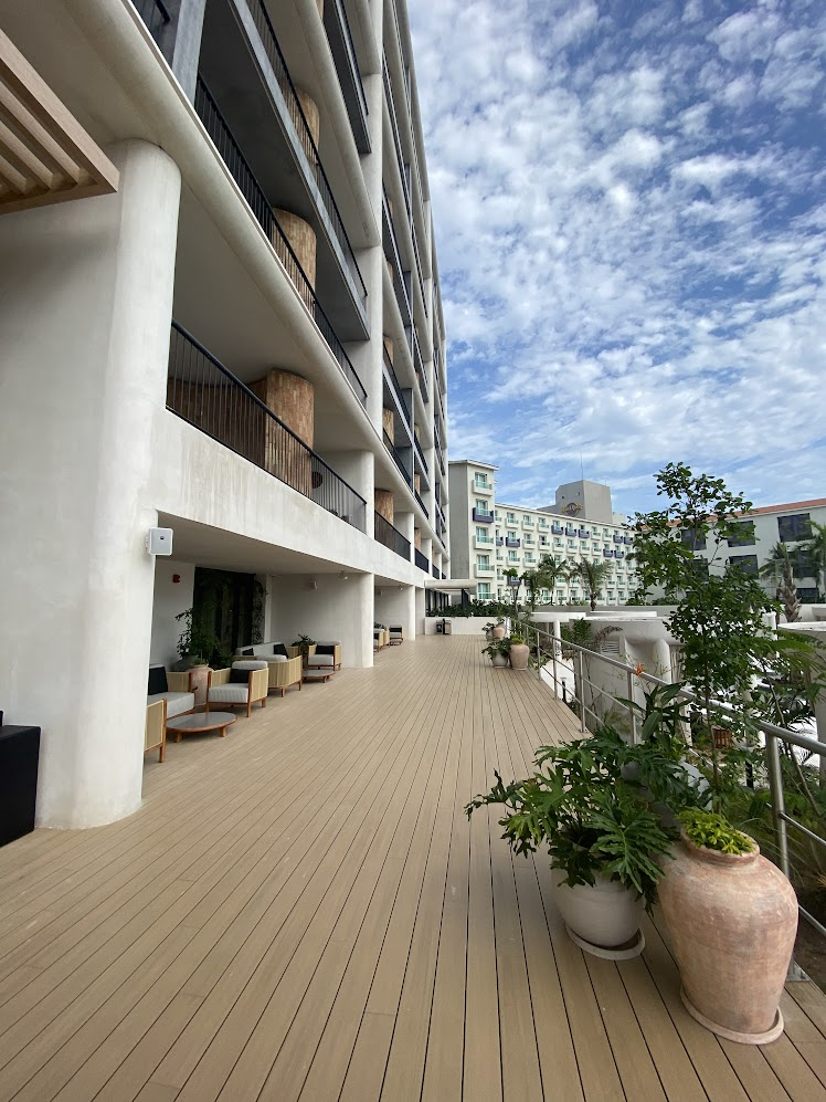 Inez Terrace setup — UNICO 20°105°