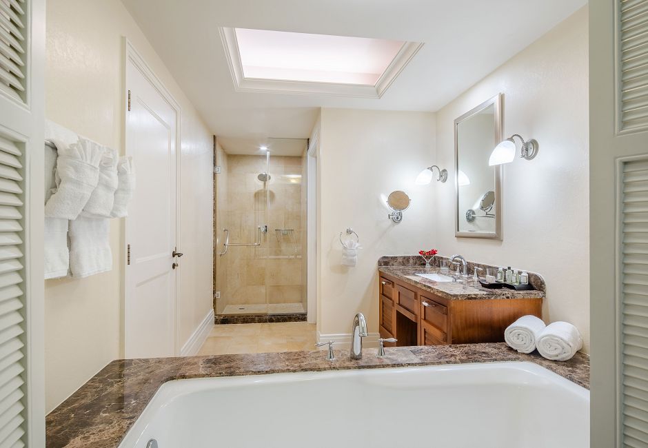 One Bedroom Resort View Suite Bathroom — Jewel Grande Montego Bay