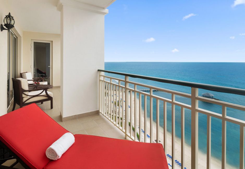 Two Bedroom Oceanfront Butler Suite Terrace