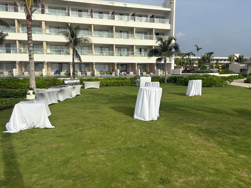 Garden Scape cocktail lawn — Princess Grand Jamaica