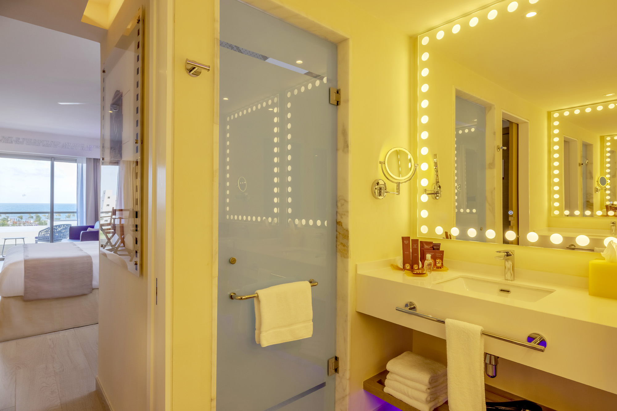 Junior Suite Bathroom — Planet Hollywood Cancun