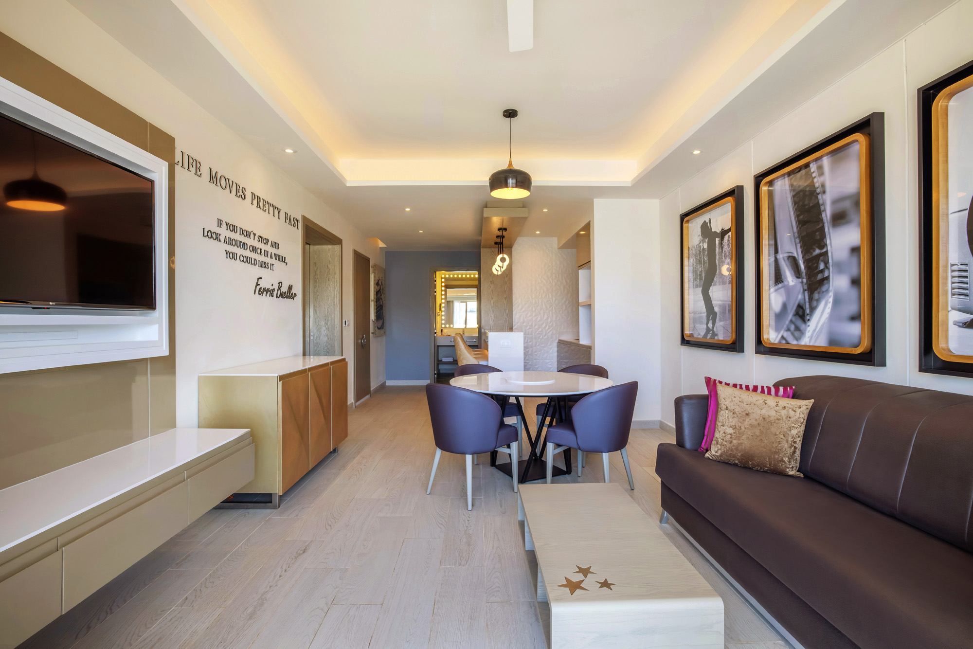 Director's Suite One Bedroom Living Area — Planet Hollywood Cancun
