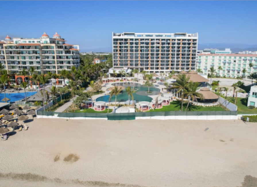 Pacífico Beach ceremony — UNICO 20°105°