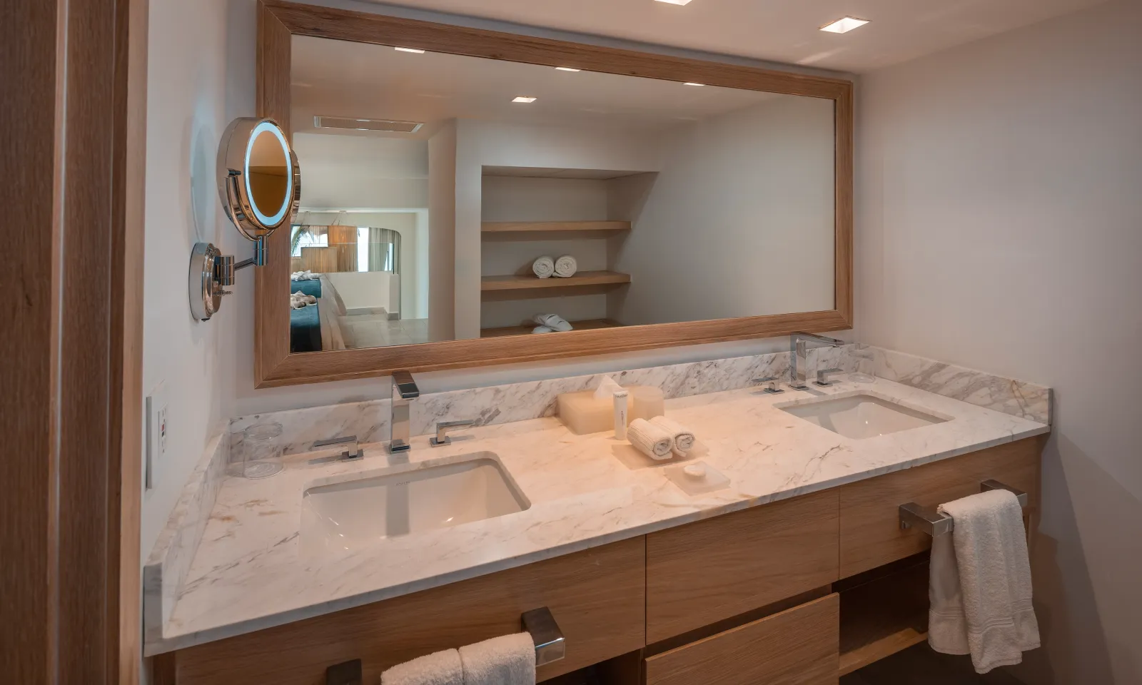 Superior Loft Suite bathroom — Palace Cozumel
