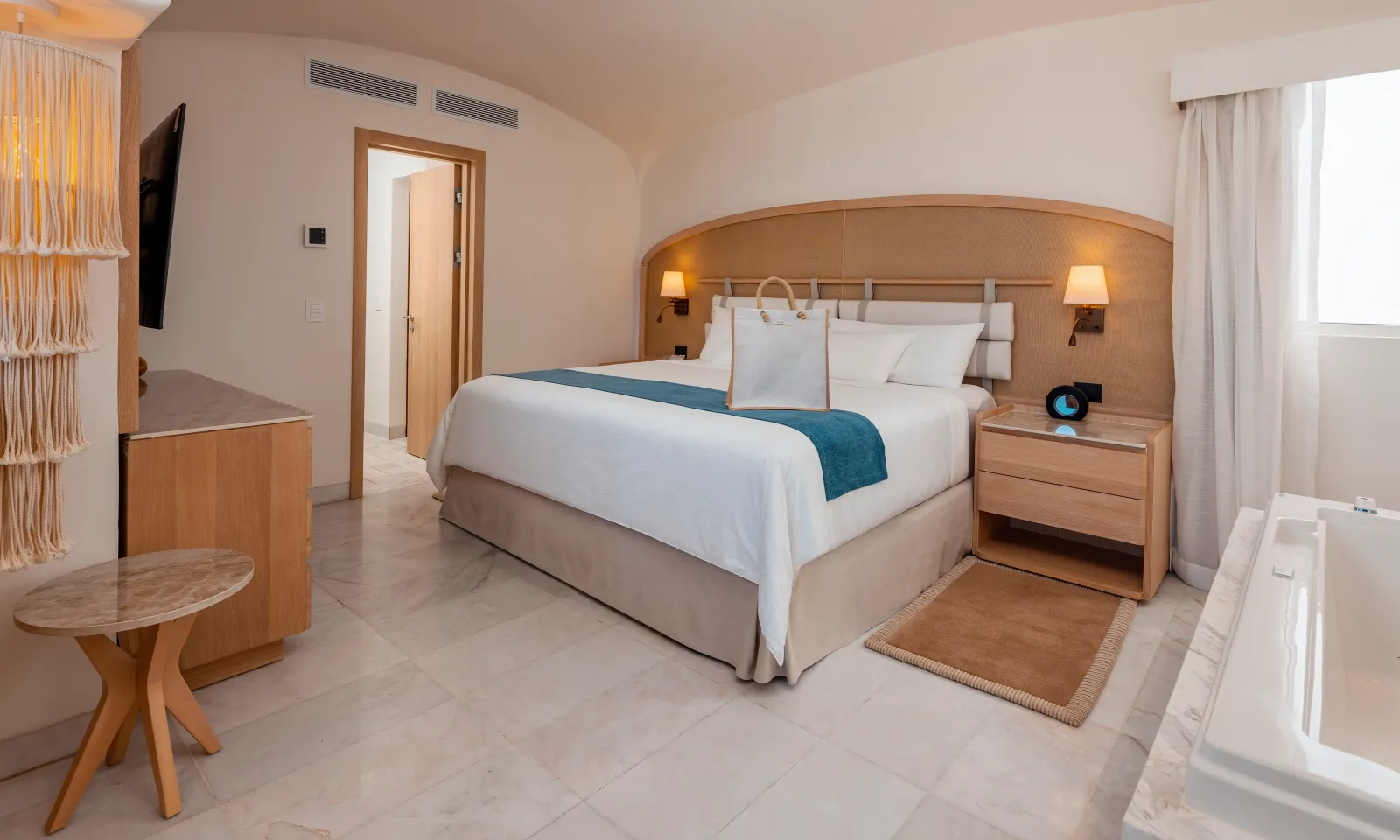 Two-Bedroom Presidential Suite king bedroom — Palace Cozumel