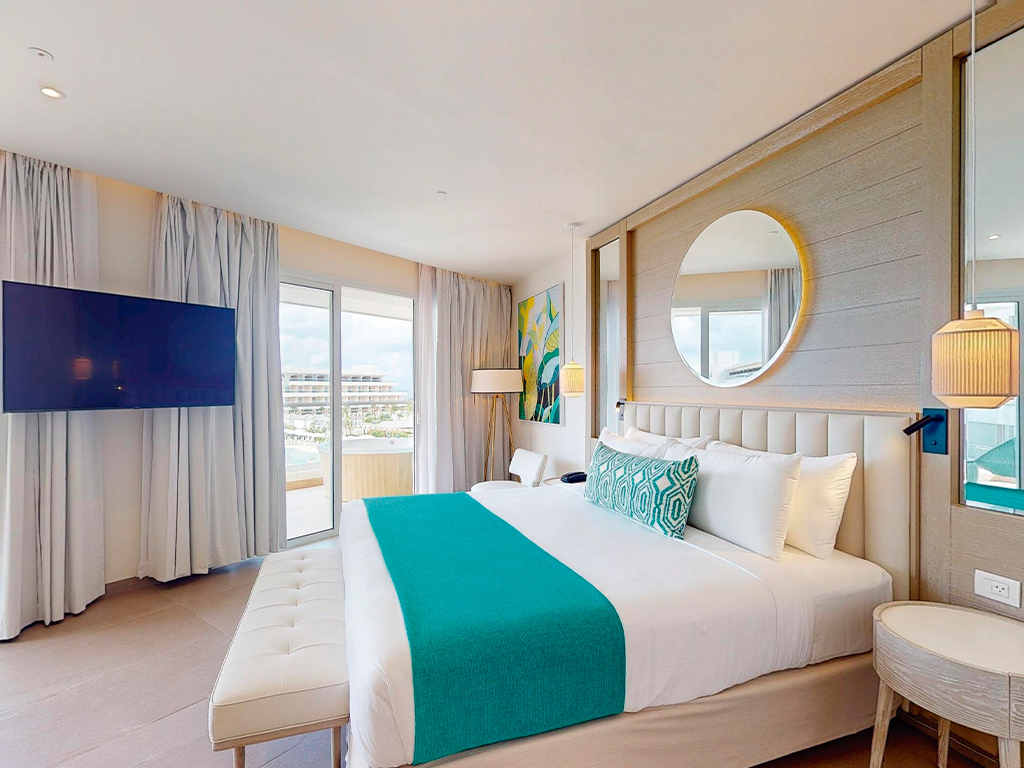 Princess Luxury Junior Suite with Hydromassage — Princess Grand Jamaica