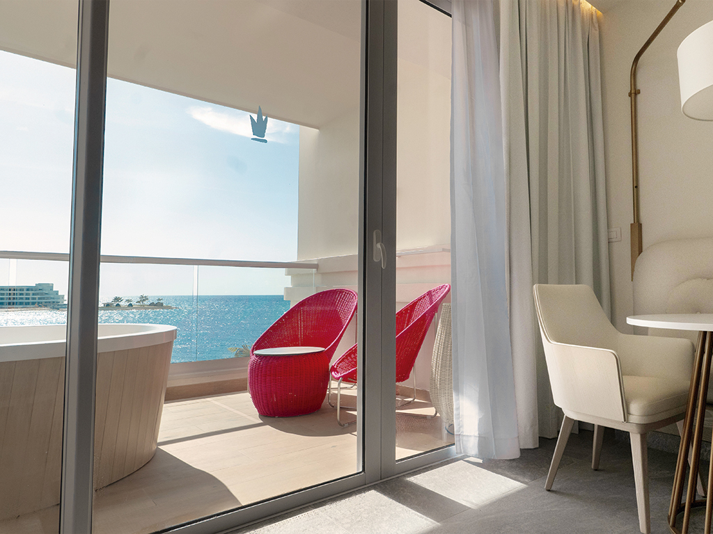Platinum Junior Suite bathroom — Princess Senses The Mangrove