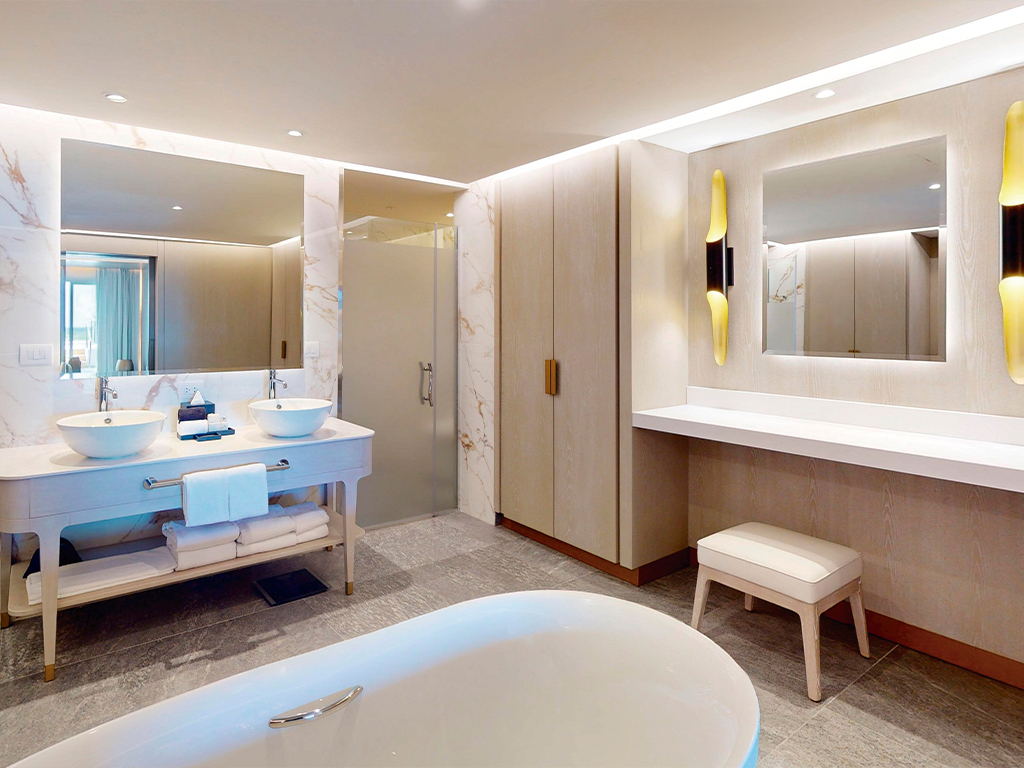 Presidential Suite bathroom — Princess Senses The Mangrove