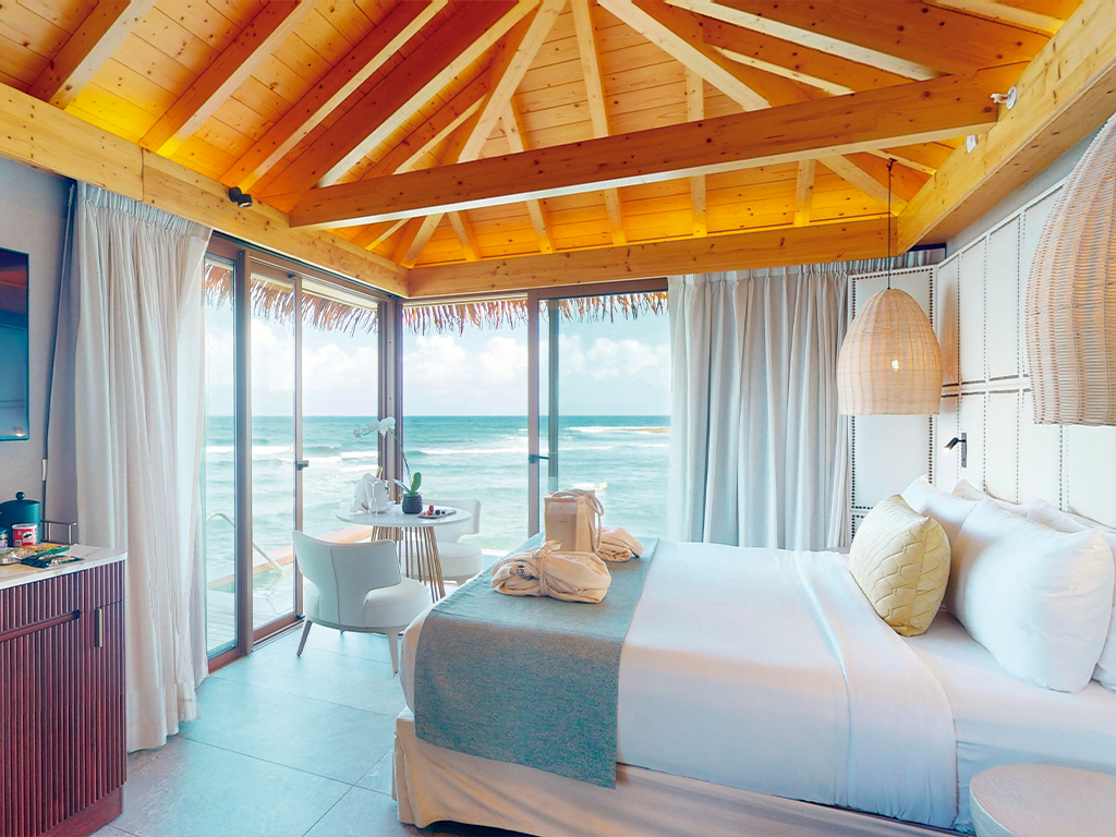Princess Overwater Villa with Infinity Pool — Princess Senses The Mangrove