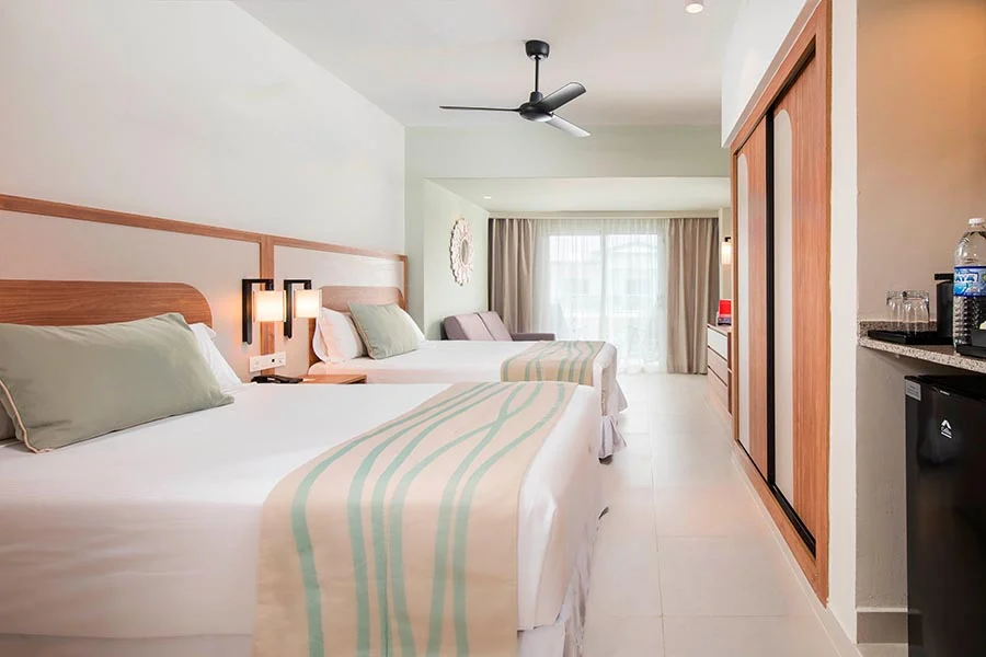 Hotel Riu Negril Connecting Standard Double 2 Rooms Beds