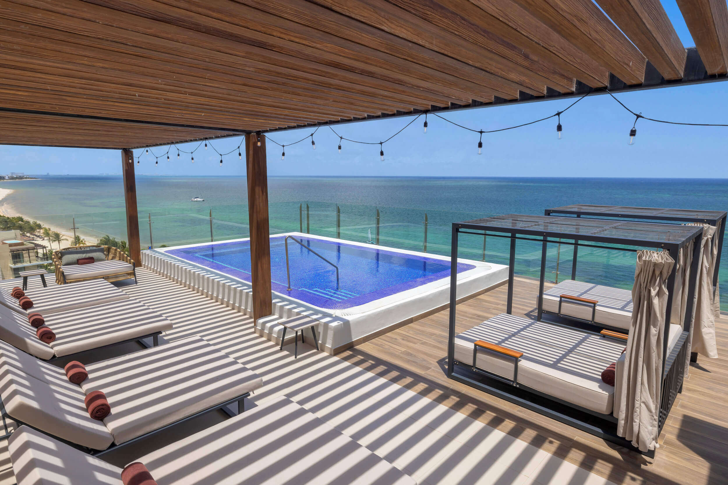 Diamond Club Sky Chairman Two-Bedroom Ocean Front