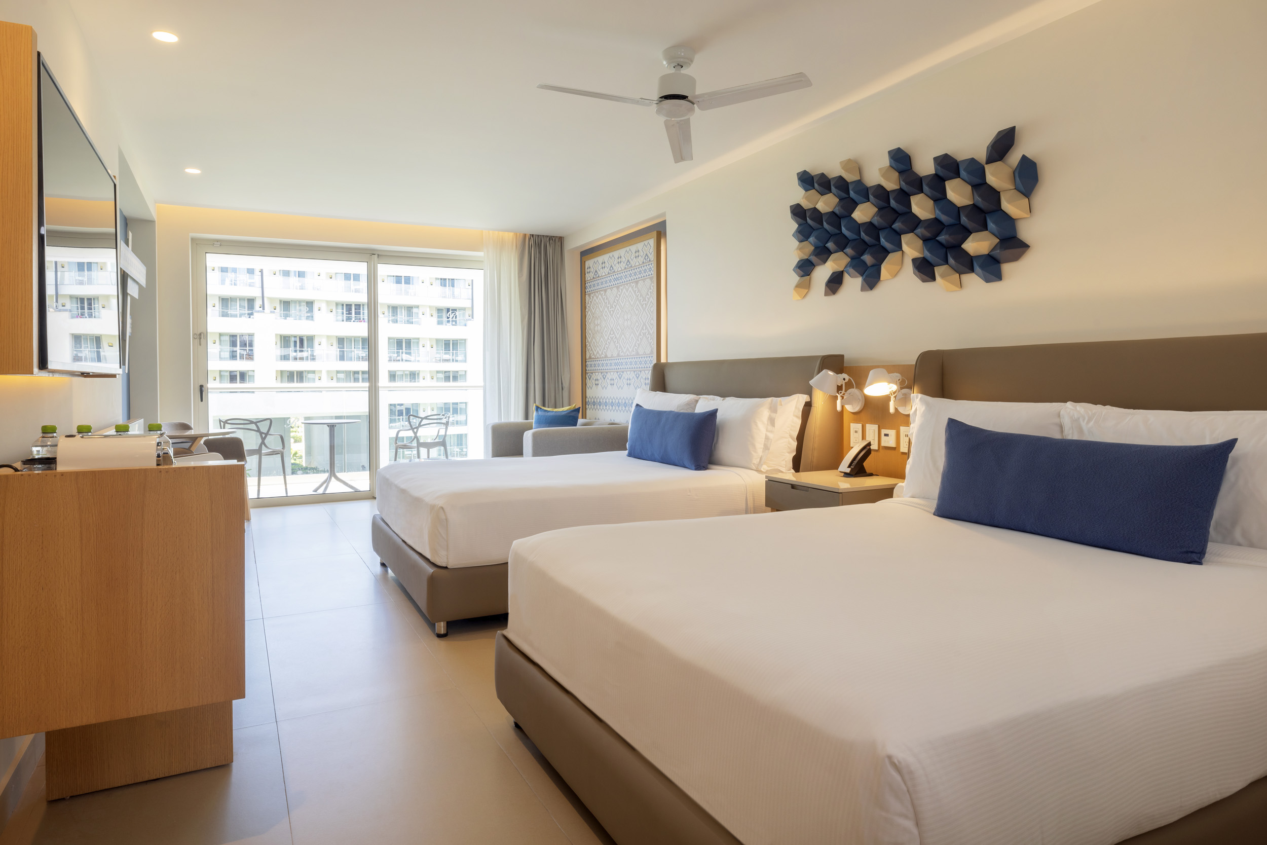 Luxury Two-Bedroom Junior Suite double beds room