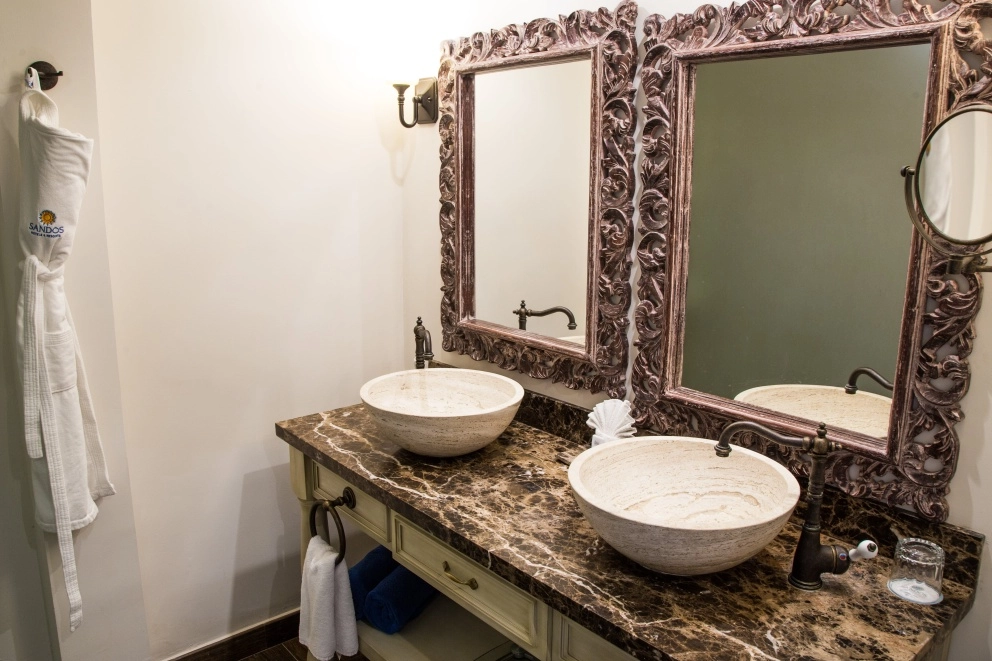 Marina Bay View bathroom at Sandos Finisterra
