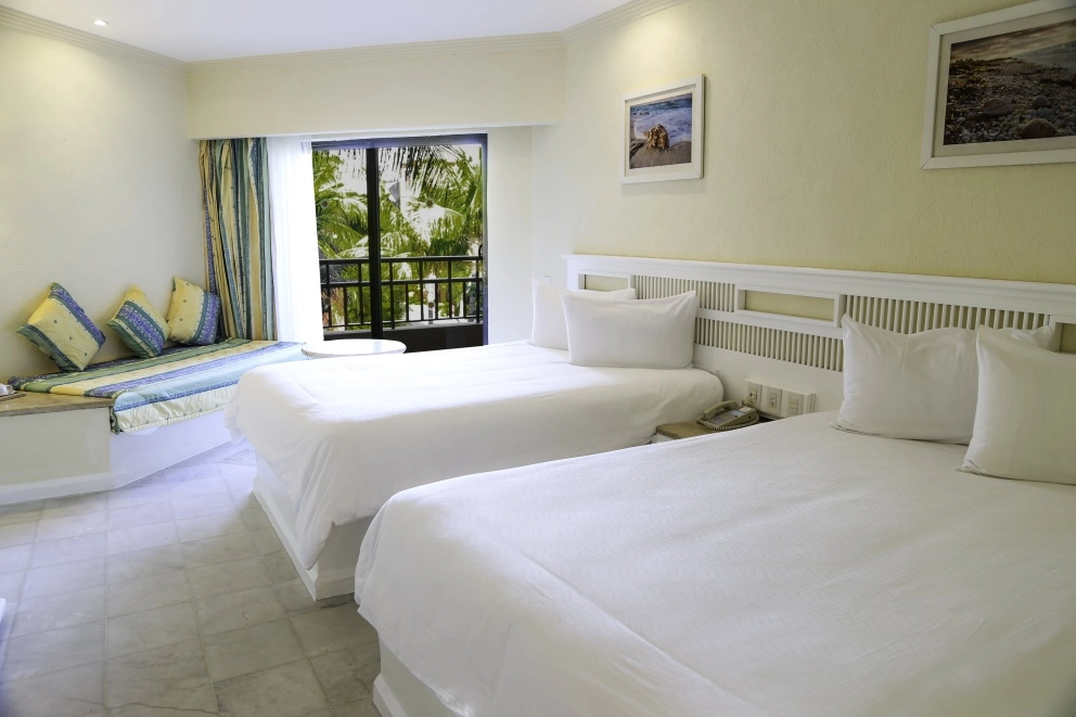 Select Superior Adults Only — Sandos Playacar