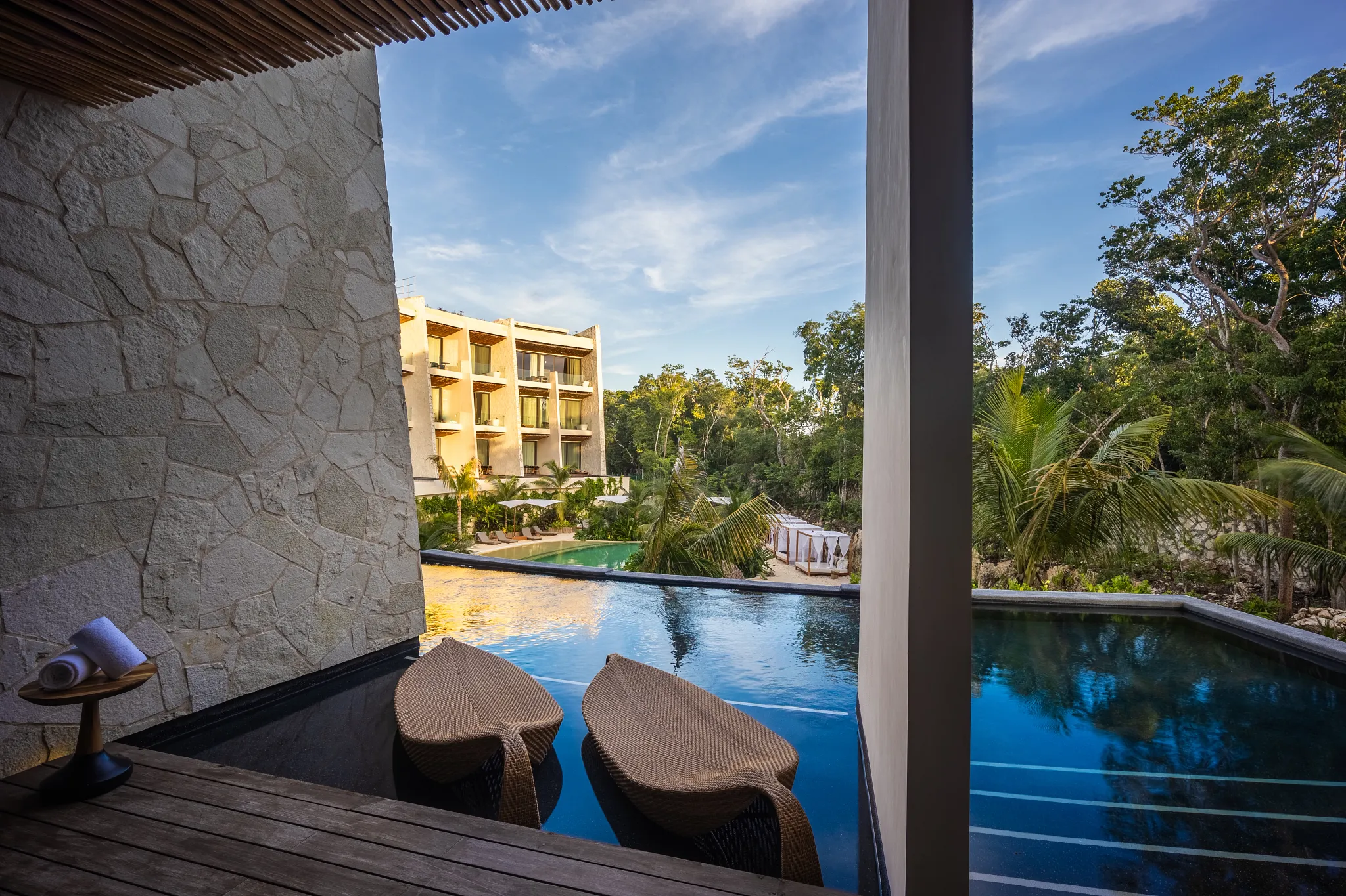 Preferred Club Master Suite Swim Out Pool — Secrets Tulum