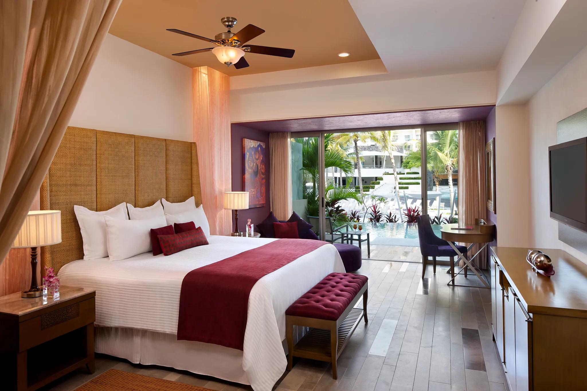 Preferred Club Junior Suite Swim Out — Secrets Vallarta Bay