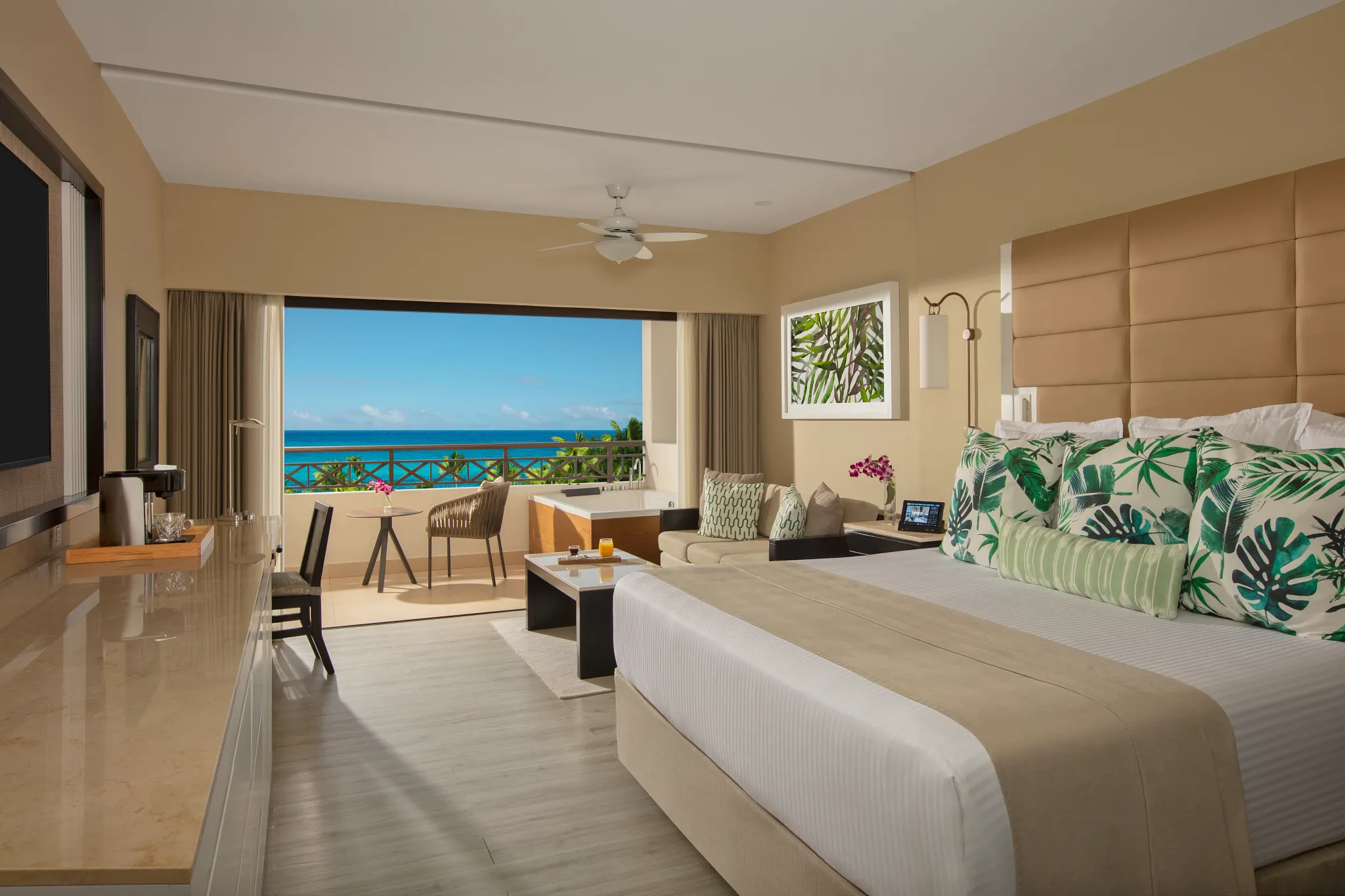 Preferred Club Junior Suite Ocean View — Secrets Wild Orchid Montego Bay