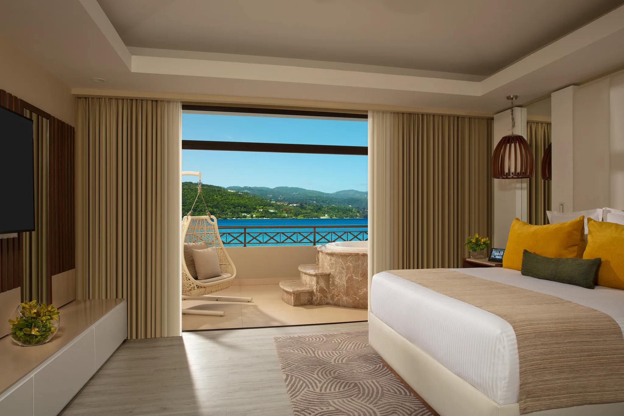 Preferred Club Presidential Suite Ocean Front — Secrets Wild Orchid Montego Bay
