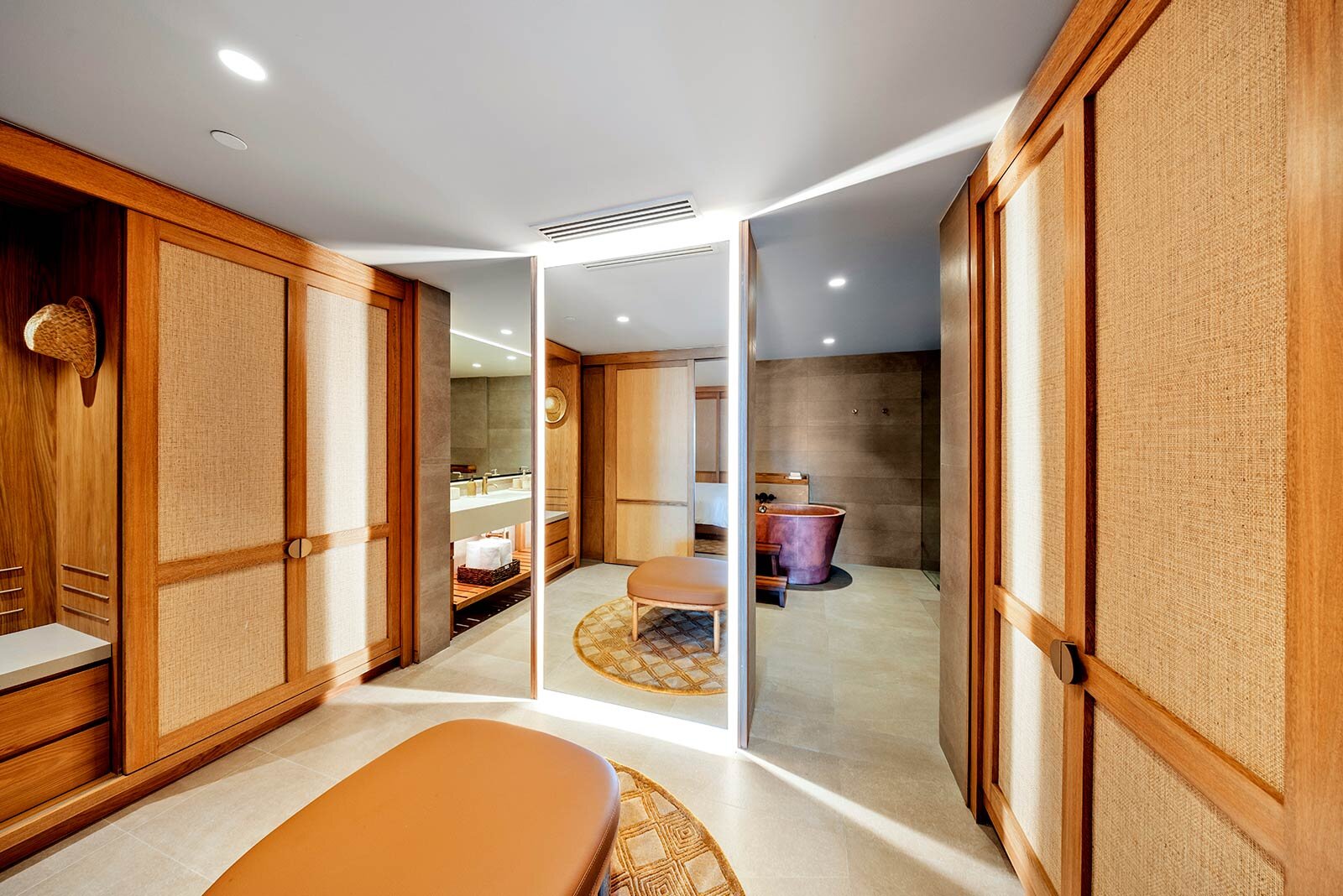 Estancia Suite 2-Bedroom Ocean View — UNICO 20°105°