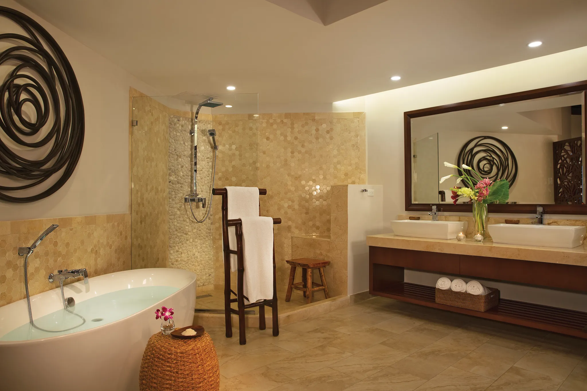 Junior Suite Swim Out Ocean View with Soaking Tub Bathroom