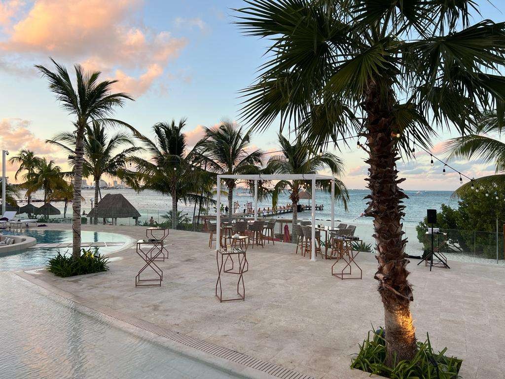 Pool Gazebo reception — Breathless Cancun Soul