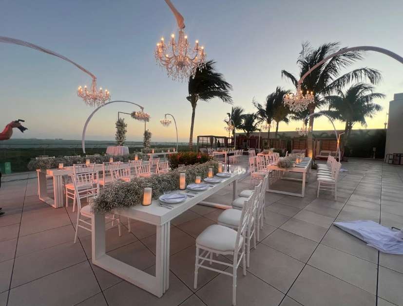 xcelerate Roof night reception — Breathless Cancun Soul