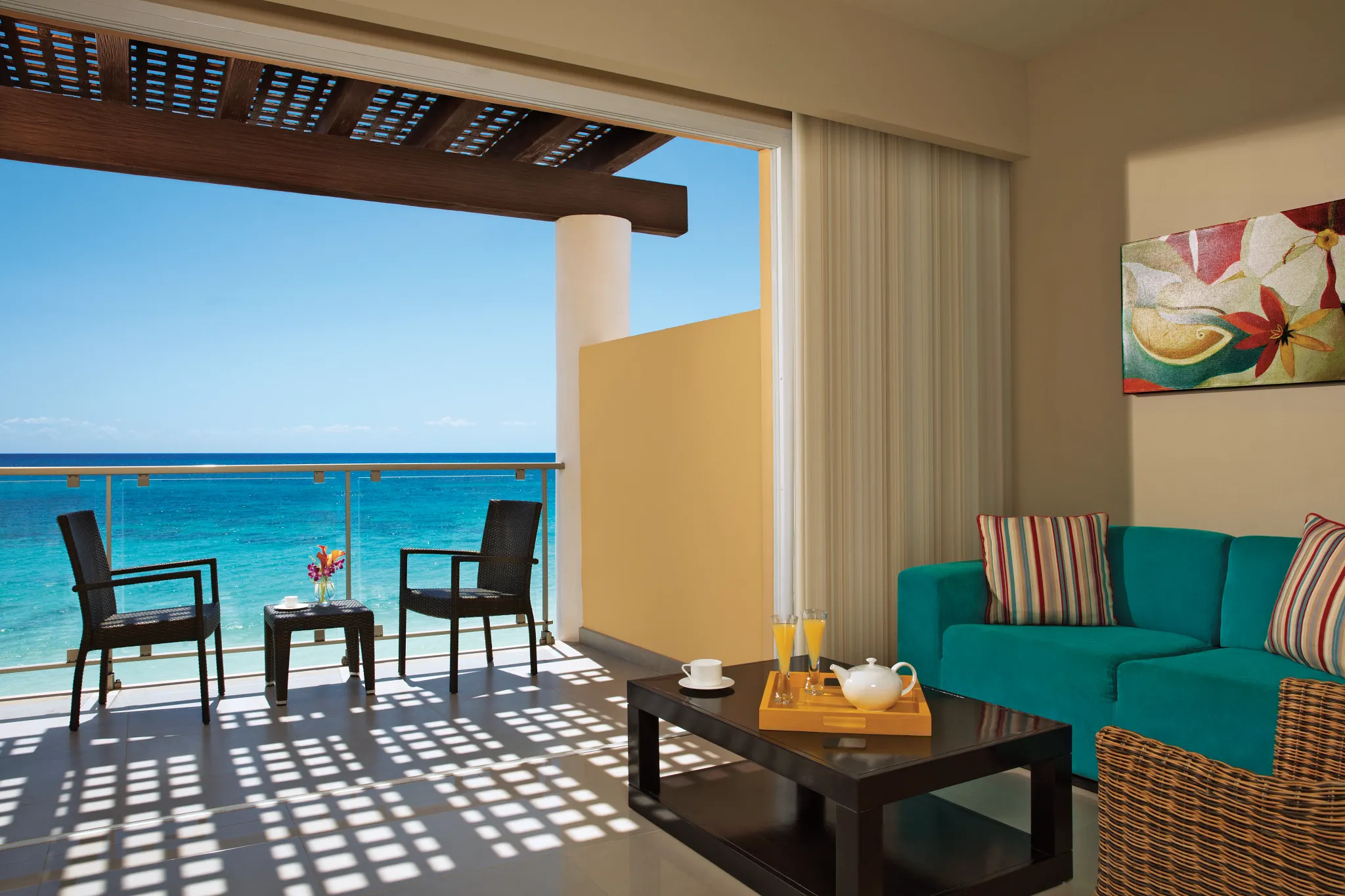 Preferred Club Suite Ocean Front Terrace — Dreams Jade Resort & Spa