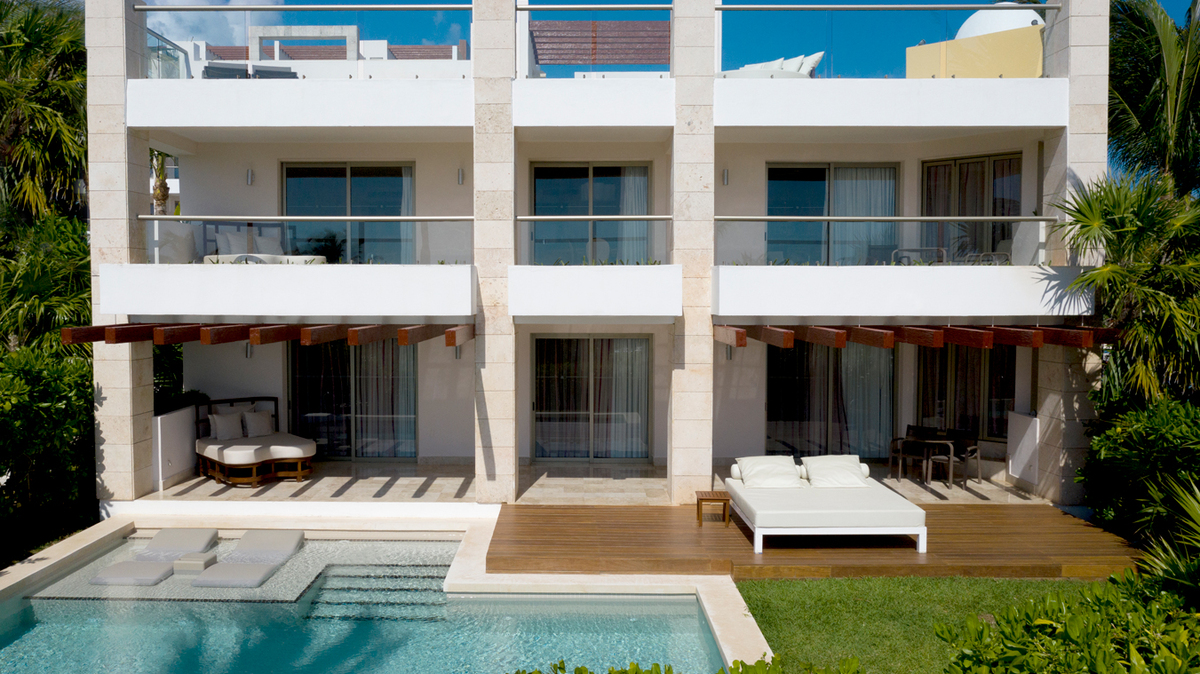 Imperial Suite Two Story Rooftop Terrace with Plunge Pool