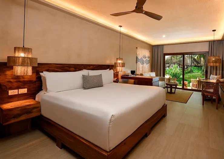 Royal Retreat Deluxe Garden Suite — El Dorado Royale