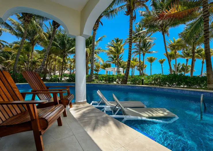Swim Up Jr Suite Terrace — El Dorado Royale