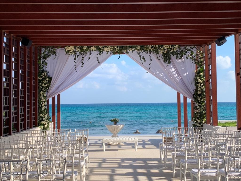 Pergola Deck — Dreams Jade Resort & Spa