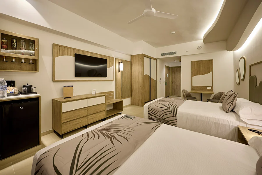 Adapted Junior Suite Ocean View — Hotel RIU Palace Aquarelle