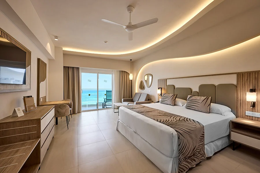 Junior Suite Ocean View — Hotel RIU Palace Aquarelle