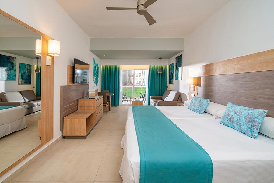 Junior Suite Garden View — RIU Palace Tropical Bay