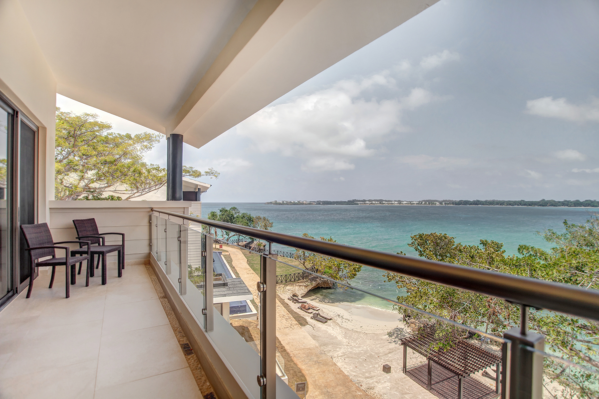 Diamond Club Luxury Presidential One Bedroom Suite Terrace Hideaway Royalton Negril