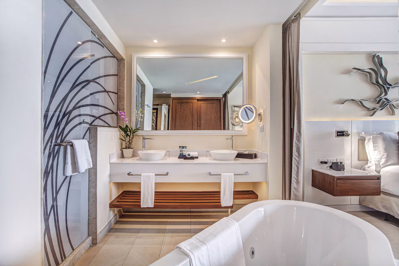 Luxury Junior Suite Swim Out Bathroom Hideaway Royalton Negril