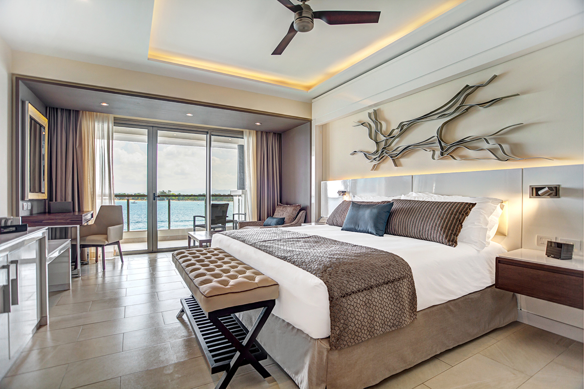 Luxury Junior Suite Ocean View — Hideaway at Royalton Negril