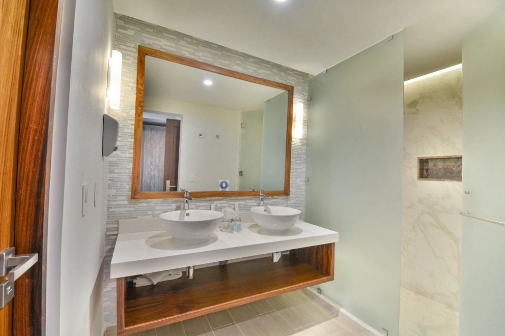 Sandos Caracol Eco Penthouse bathroom