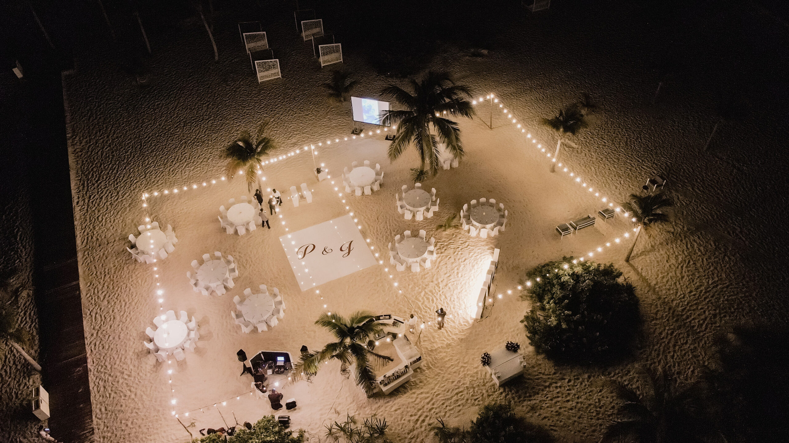 Beach Area wedding view at Majestic Mirage