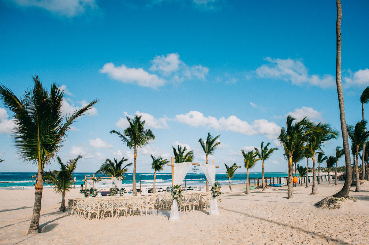 Beach wedding reception — Hard Rock Hotel Punta Cana