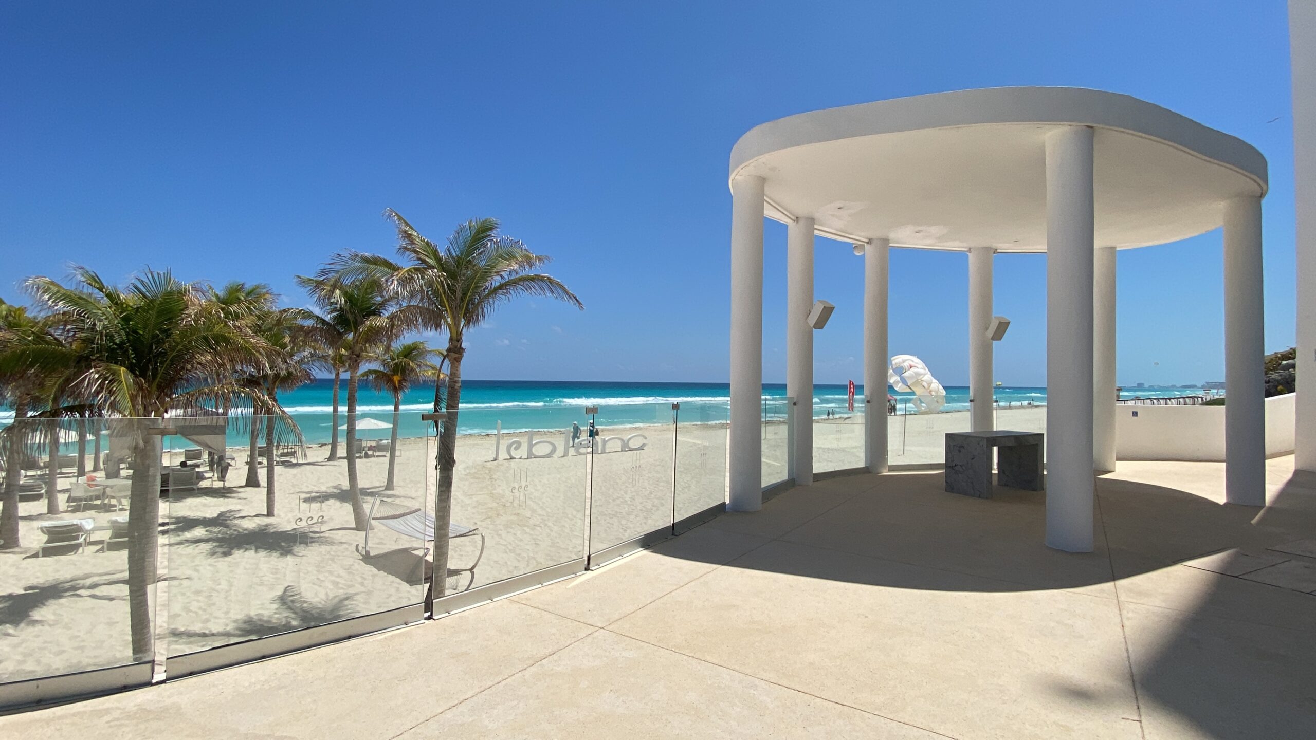 Blanc Gazebo Ceremony — Le Blanc Cancun